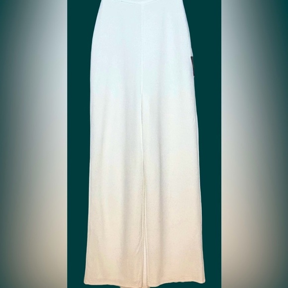 NWT Lulus Enticing Endeavors White Jumpsuit, Size XS - Picture 9 of 15